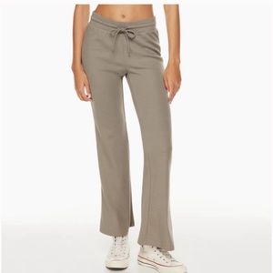 🕊️NWOT Aritzia Sunday Best Baby Waffle Pant Turner Taupe Sz XS🕊️